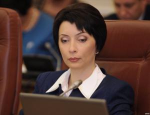 Е.Лукаш опровергает информацию о наличии банковских счетов за рубежом