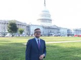 Тарута у підвалі Капітолія розповсюджував фейки про НБУ