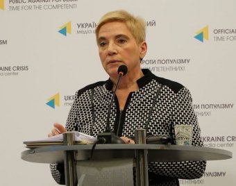 &laquo;Разоблачительницу&raquo; НАПК тянут в суд