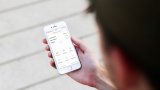 Приватбанк будет возвращать "tax free" через смартфоны