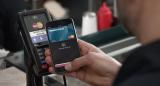Вісім російських банків почали працювати з Apple Pay